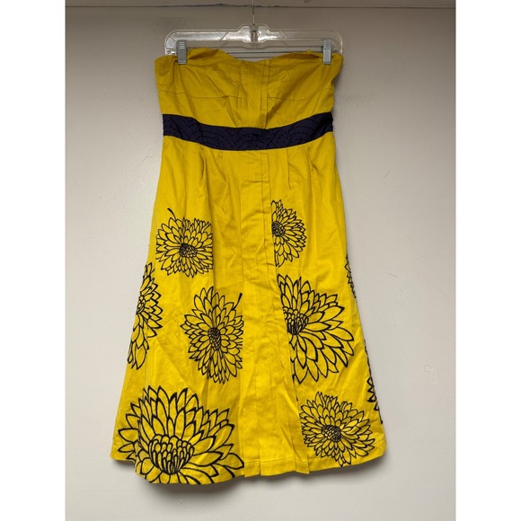 Floreat Dresses & Skirts - Floral Print Strapless Dress Yellow‎ Navy Blue Size 6 Floreat